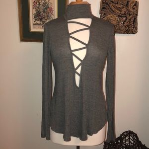 Long sleeved collared crisscross front top NWOT